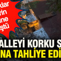 Topraklar evlerin üstüne düştü, mahalleyi korku sardı: 6 bina tahliye edildi