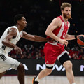 EuroLeague'de play-off'u garantileyen ilk takım belli oldu