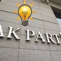 AK Parti'de il başkanı krizi büyüyor: İlk istifa geldi