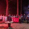 Jandarma ekiplerine kavga ihbarlı sürpriz kutlama