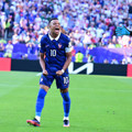 Paraguay maçı sonrası ırkçı saldırıya maruz kalan Mbappe'ye Macron'dan destek