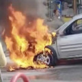 Yıllarca para biriktirdi, satın aldığı araç alev alev yandı