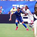 Olise Pele'nin 56 yıllık Dünya Kupası rekorunu kırdı