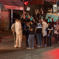 Galeriye kurşun yağdırdılar: 4 kişi yaralandı