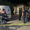Millet bahçesinde acı olay: Emekli polis herkesin önünde canına kıydı