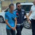 Kumsalda güneşlenen kadına cinsel taciz iddiasıyla gözaltına alındı