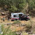 Şarampole yuvarlanan kamyonetin sürücüsü yaşamını yitirdi
