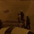 Sokak ortasında motosikletini ateşe verdi