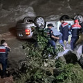 Trabzon Yomra’da otomobil dereye devrildi: 1 kişi hayatını kaybetti
