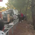 Otel servisi devrildi: Çok sayıda yaralı