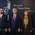 Narin Güran'ın ailesinden Özgür Özel'e ziyaret