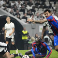 Dwight McNeil'den Beşiktaş taraftarına övgü: 'Oynadığım en iyi atmosferlerden biriydi'