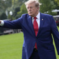 ABD basını iddia etti: Trump, İran'a saldırı seçenekleri hakkında bilgilendirildi