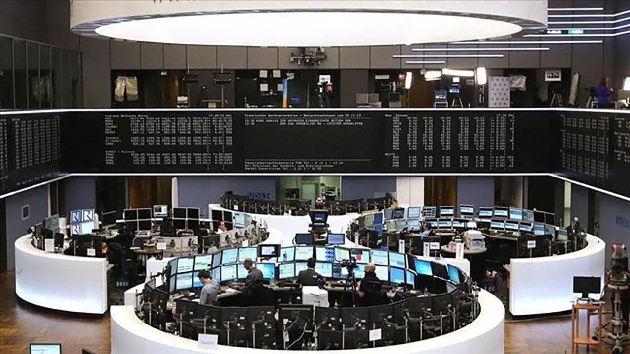 Avrupa borsaları İtalya hariç pozitif seyrediyor (9 Ocak 2026)