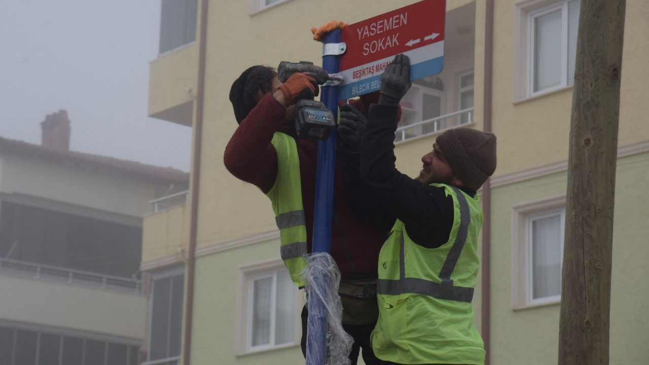 Şehrin yüzü değişiyor! Sokak tabelaları yenileniyor