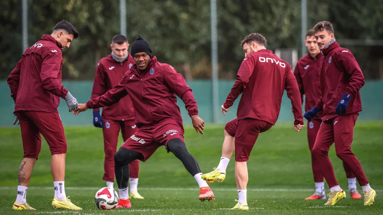 Trabzonspor'un ilk transferi Galatasaray'a karşı sahada olacak