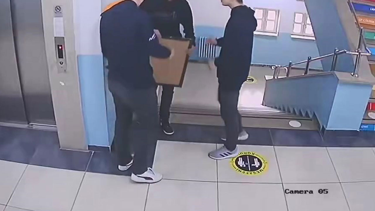 Öğrencilerin Atatürk hassasiyeti yürekleri ısıttı