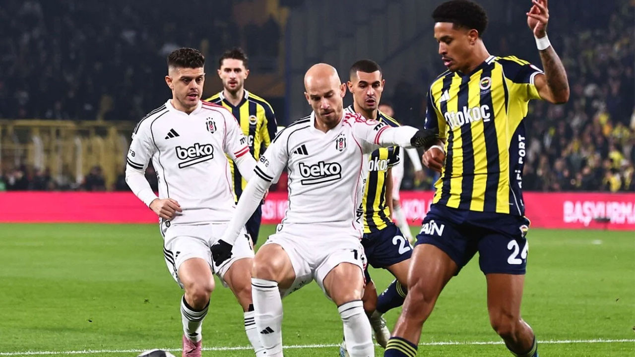 Oosterwolde’den derbi sonrası Beşiktaş taraftarlarını kızdıracak gönderme!