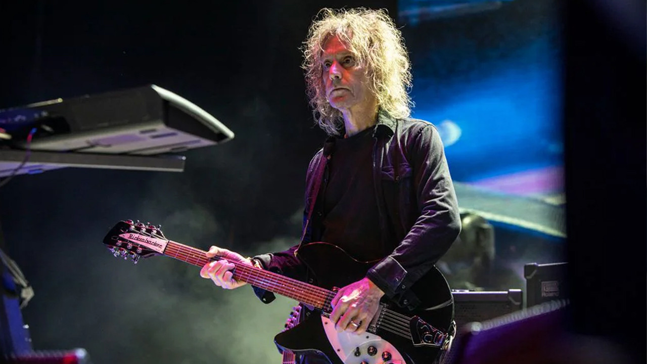 Efsane rock grubu The Cure'un gitaristinden acı haber geldi!