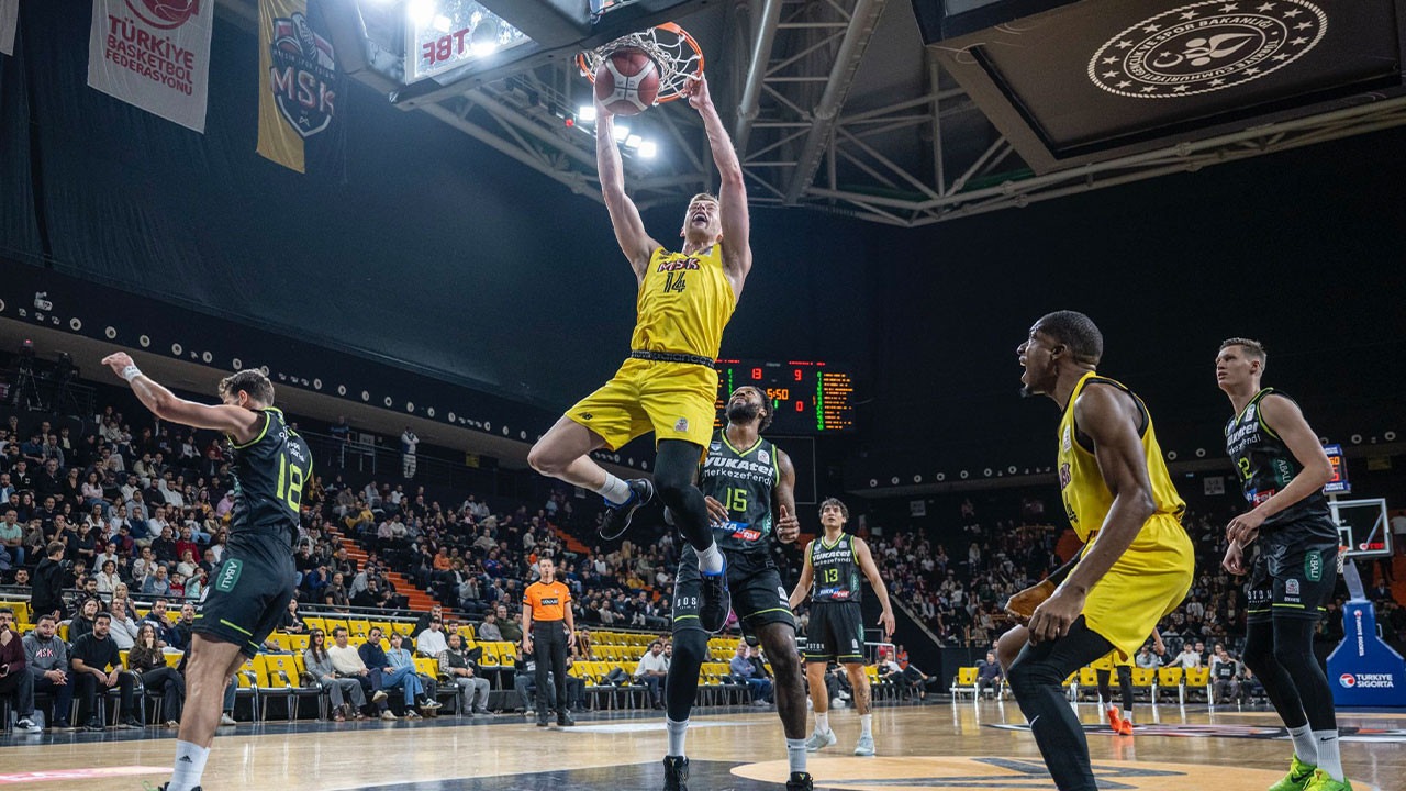 Mersin Spor yeni koçuyla farklı kazandı