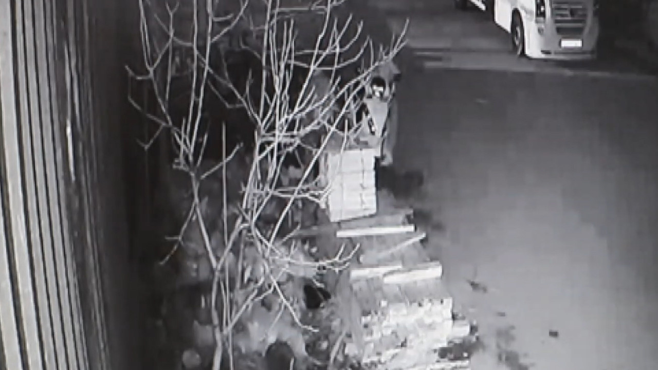 Burdur'da ilginç hırsızlık! Motosikletle takoz çaldılar