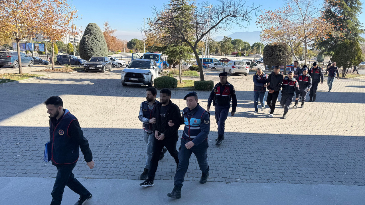 Fabrikalara dadanmışlardı: Kasa fareleri yakalandı