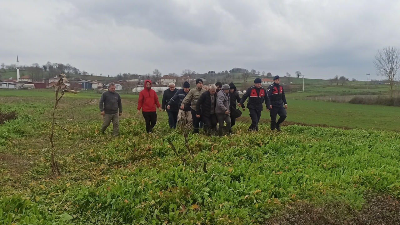 Kayıp olan 83 yaşındaki Alzeheimer hastası adam tarlada ölü bulundu