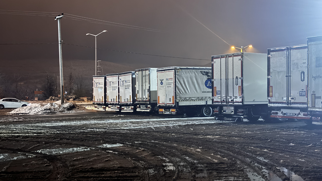 Bolu Dağı'nda ağır tonajlı araçların geçişine izin verilmiyor