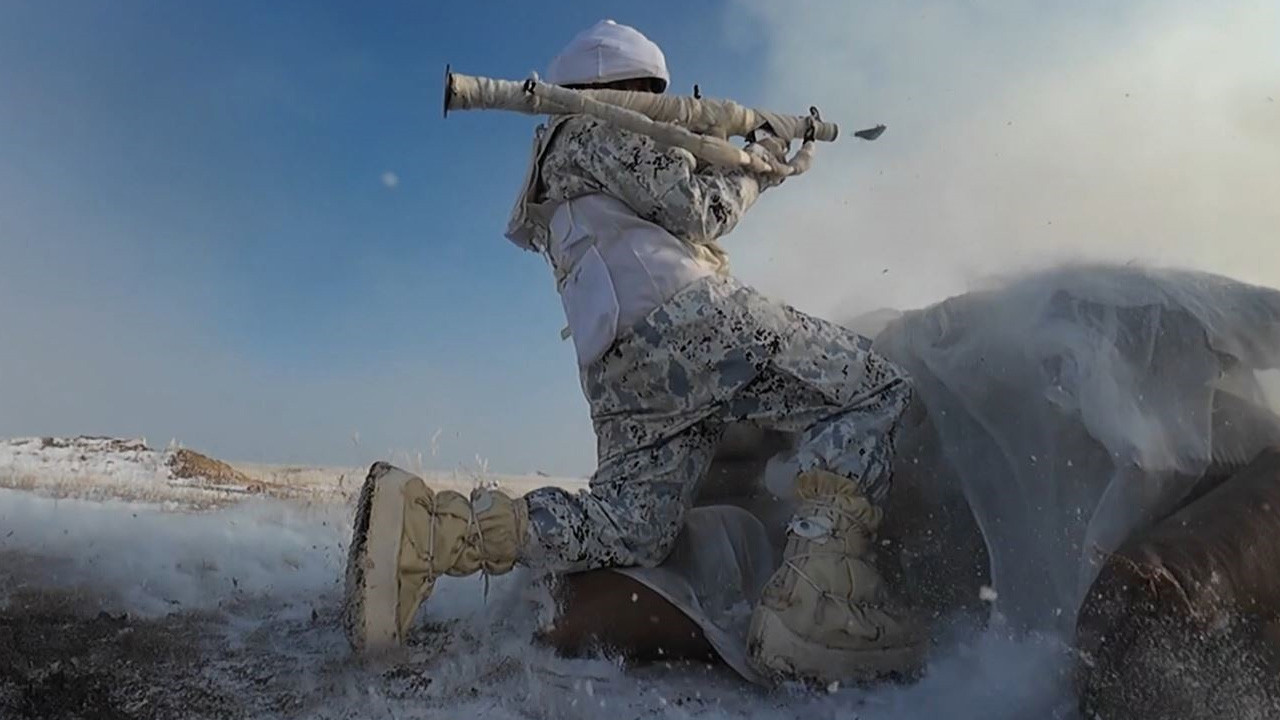 Kara, Deniz ve Havada fırtına gibi estiler