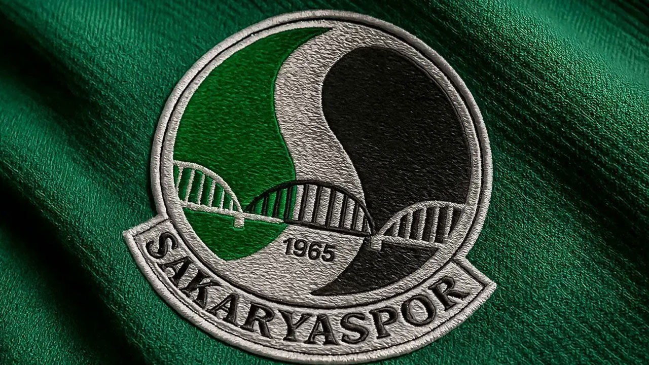 Sakaryaspor'un yeni teknik direktörü belli oldu: 1 ay geçmeden geri döndü