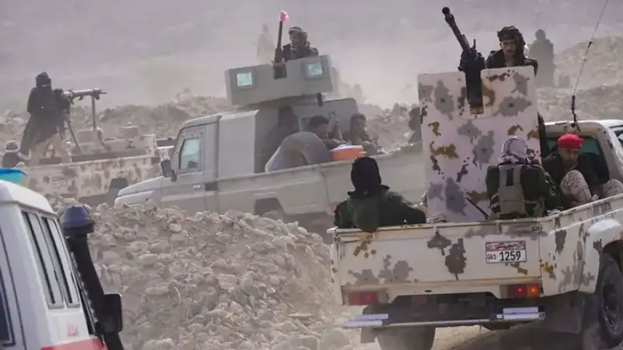 Yemen'de 90 gün süreyle OHAL ilan edildi