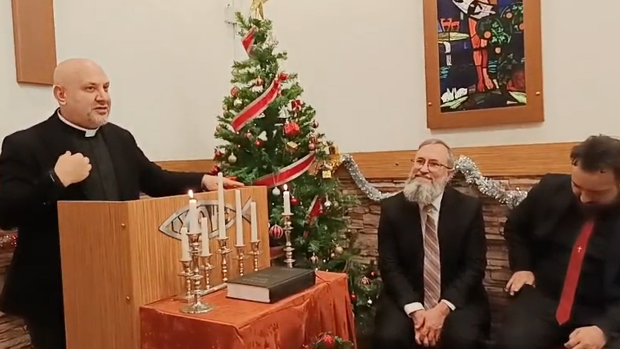 "Yılbaşı ile Noel Karıştırılıyor"