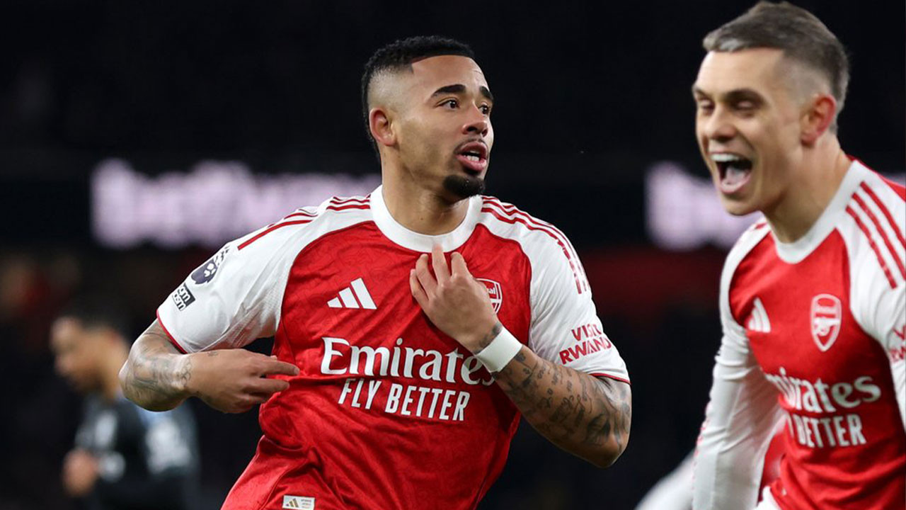 Arsenal ikinci yarıda şampiyonluk modunu açtı, Aston Villa'nın hayallerini yıktı