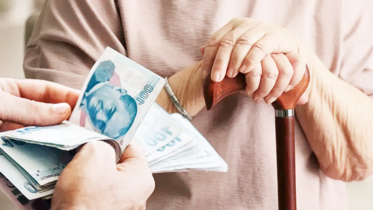 Emeklilere kötü haber: Maaştan kesinti yapılacak tarih belli oldu