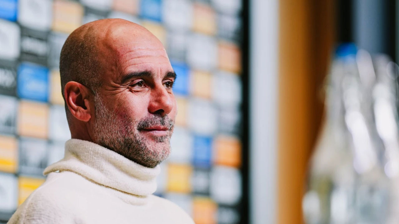 Guardiola yayıncı kuruluşa kızdı, muhabire patladı