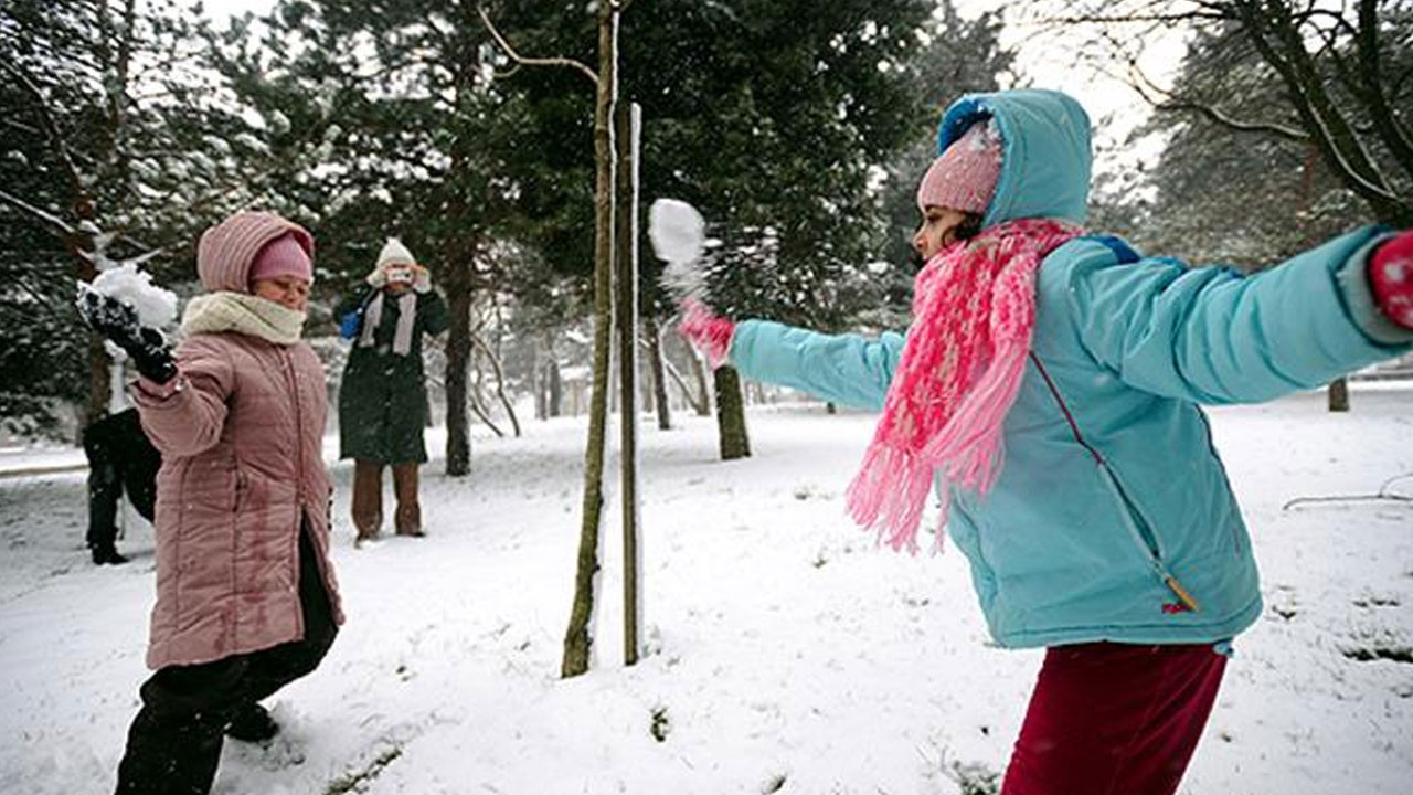 İstanbul'da okullar tatil edilecek mi? Vali Gül son noktayı koydu