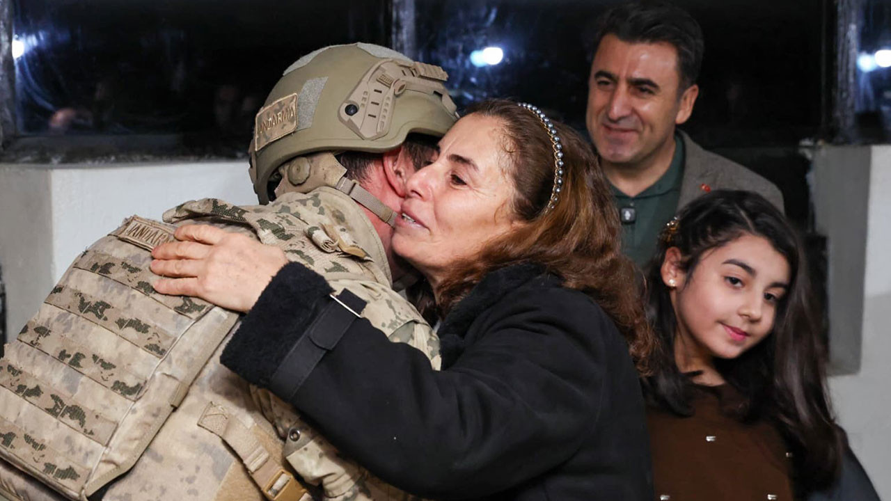 Yılbaşı nöbetinde duygu dolu anlar