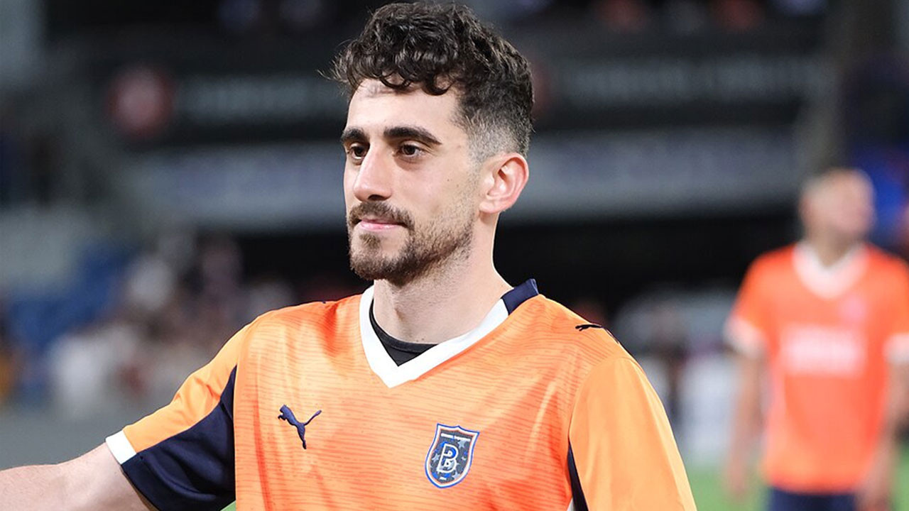 Esenler Erokspor, Ömer Faruk Beyaz transferini bitirdi