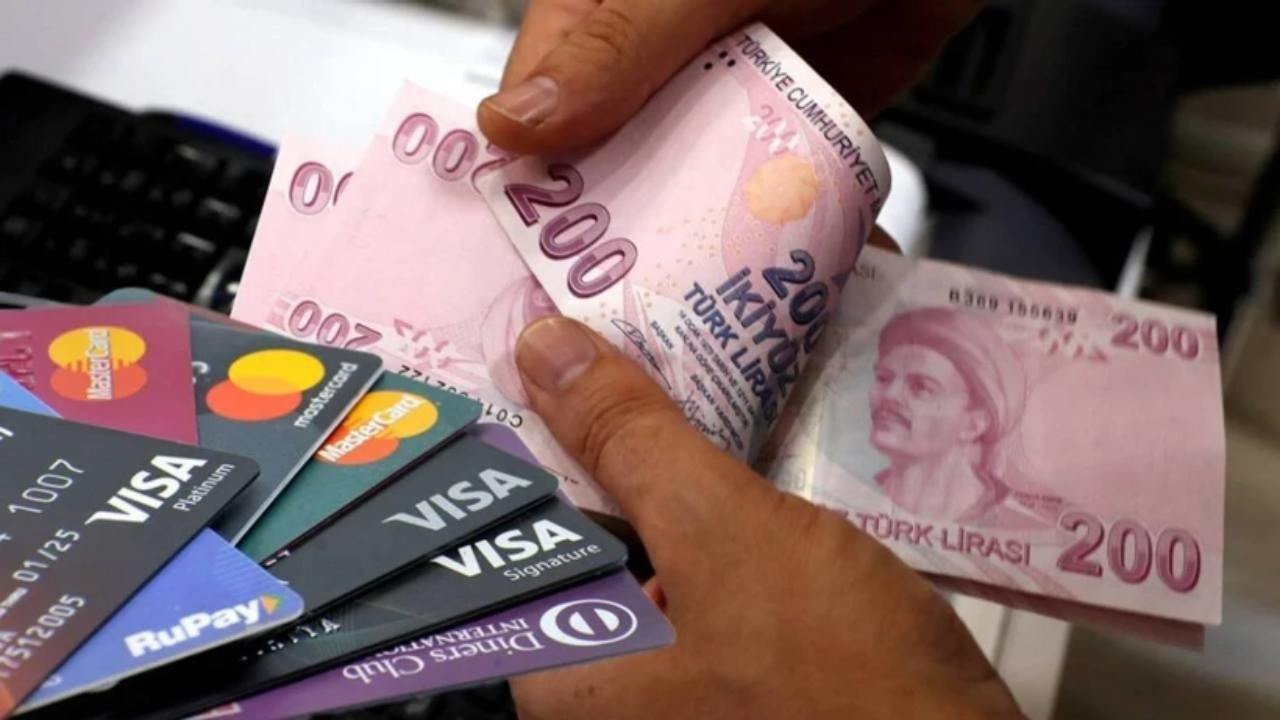 Kart limit artışları borçlanmayı hızlandırıyor