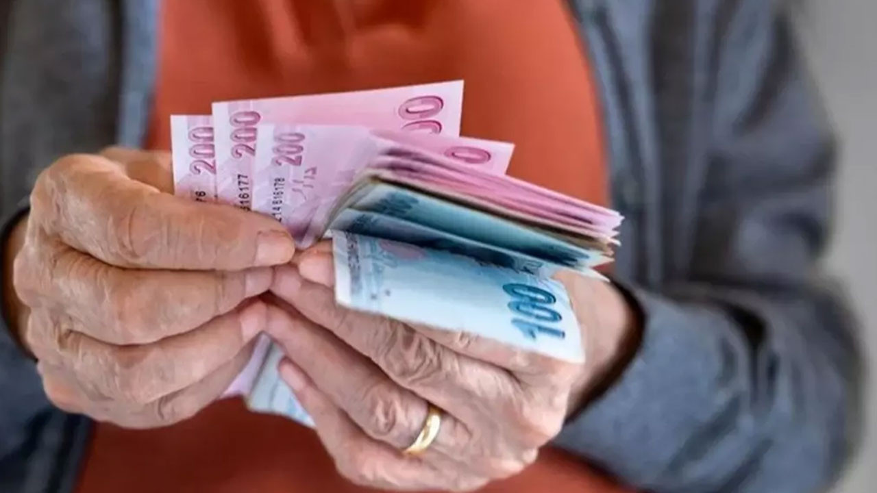 2026 emekli maaşı için kritik anket: Vatandaşın aylık beklentisi ne kadar?