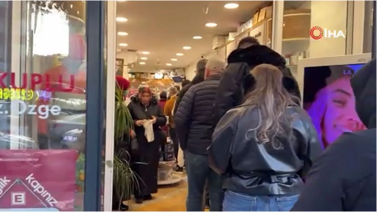 Eczanelerde salgın kuyruğu