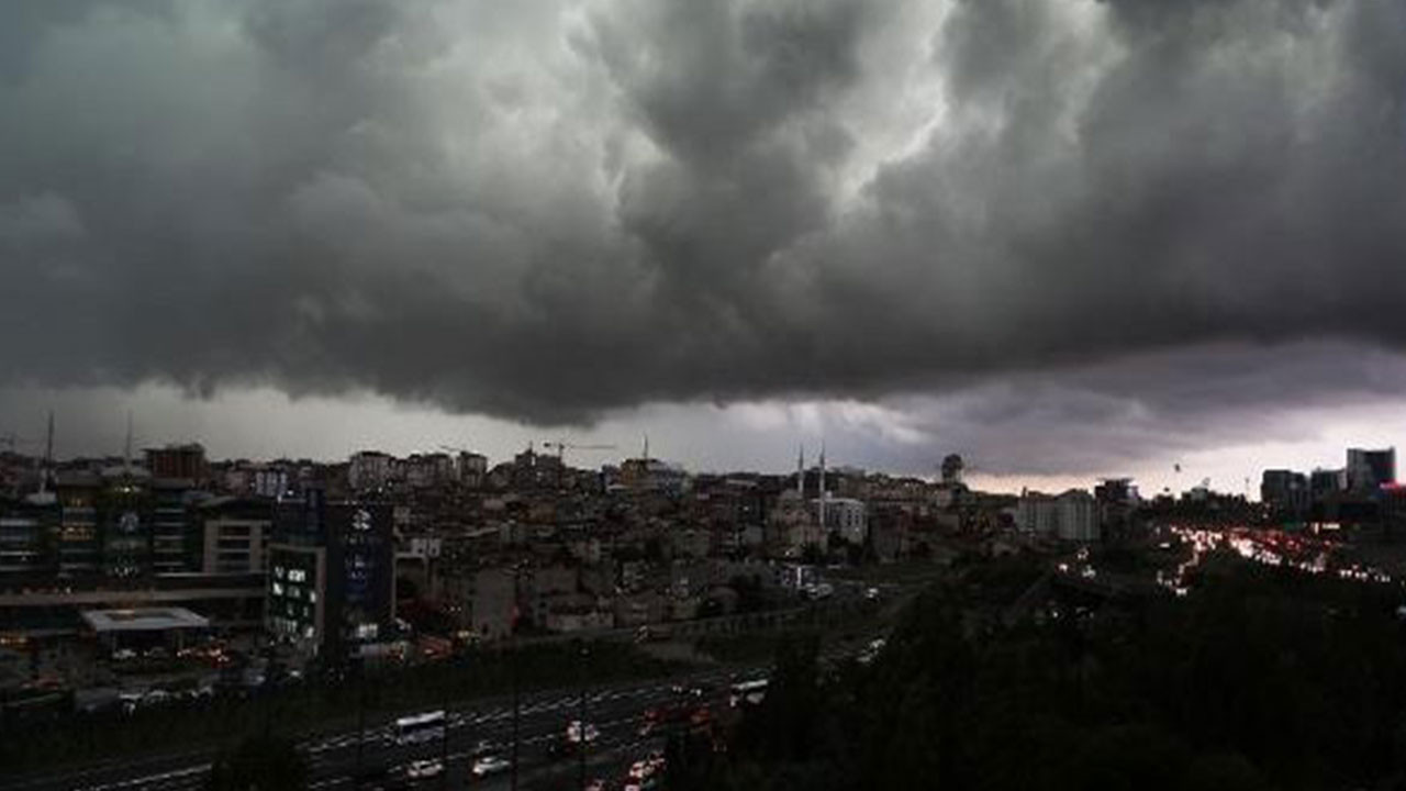 İstanbul'da bu ilçeler karanlığa gömüldü! BEDAŞ açıkladı