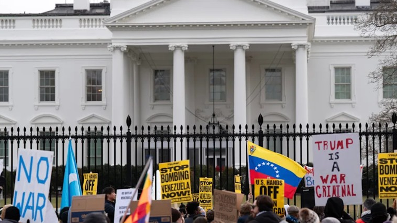 Beyaz Saray önünde Maduro protestosu!