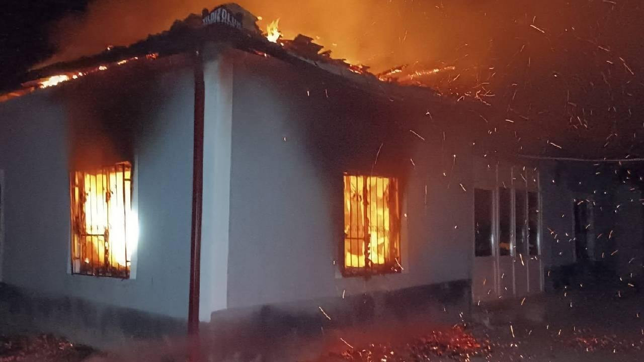 Müstakil evde çıkan yangında 1 kişi yaralandı