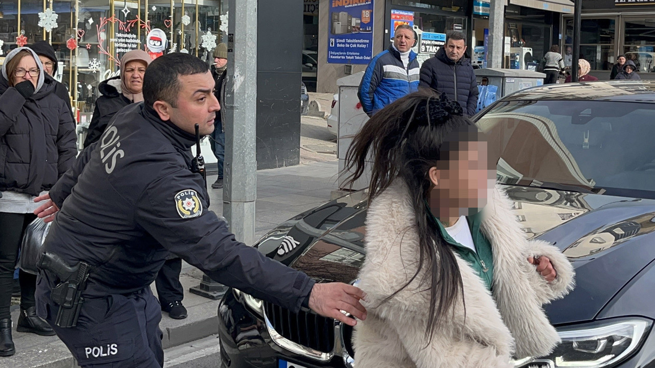 Sürücülere korku dolu anlar yaşattı: Polis devre g…