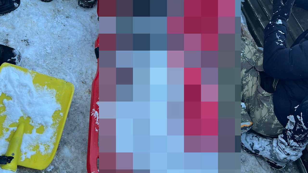 Kaçak yollarla Türkiye'ye girmeye çalıştı... Kar altında cesedi bulundu