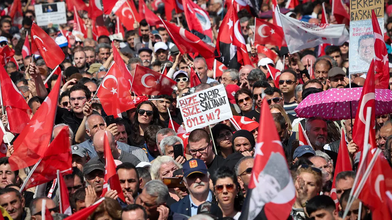 CHP'nin İstanbul'daki yeni miting adresi belli oldu