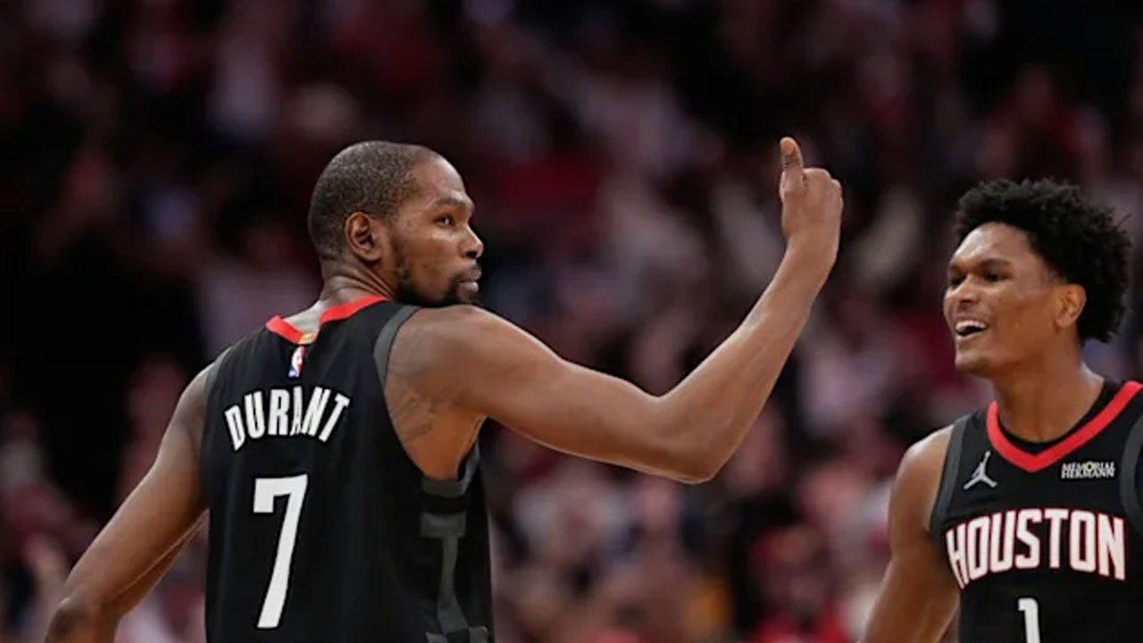 Durant son saniyelerde attı: Houston, Phoenix’i devirdi