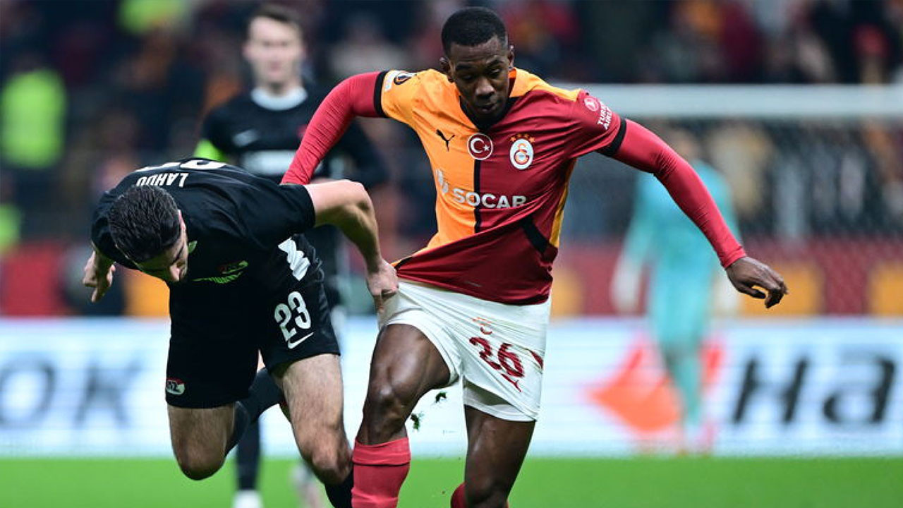 Galatasaray'ın kiralık gönderdiği Cuesta'nın sözleşmesi uzatıldı