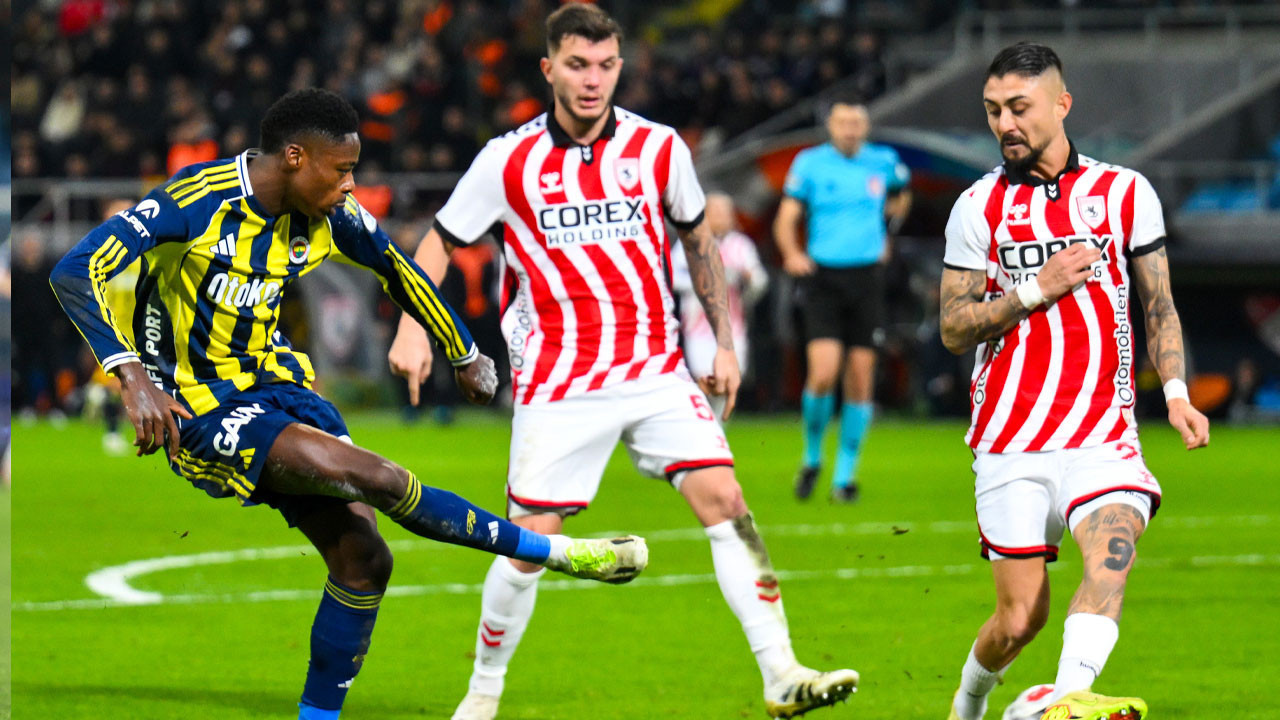 Musaba maç sonu dugularına hakim olamadı: Canlı yayında hüngür hüngür ağladı